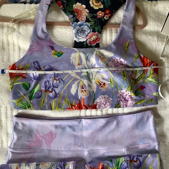 Johnny Was Set Bee Active High Waisted Slit Leggings And Sports Bra Floral SZ XL - Picture 16 of 16